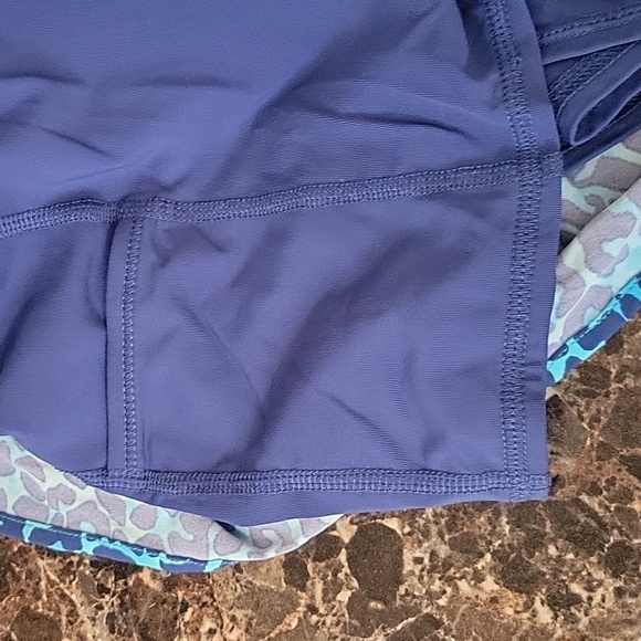 Lilly Pulitzer Skort - Medium - Picture 9 of 9